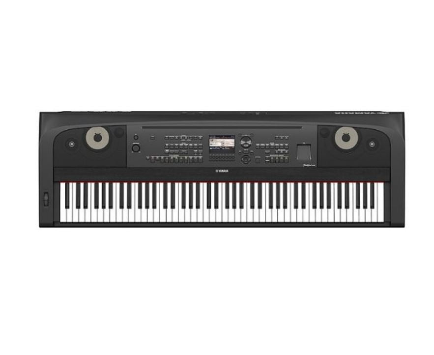 Yamaha DGX-670 88 Key Keyboard