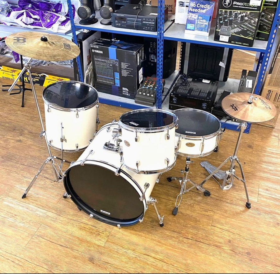 Used Pearl Forum 4 Piece Drum Kit