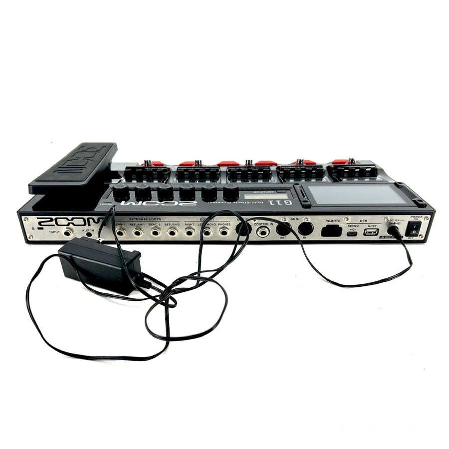 Used Zoom G11 Multi-Effects Processor