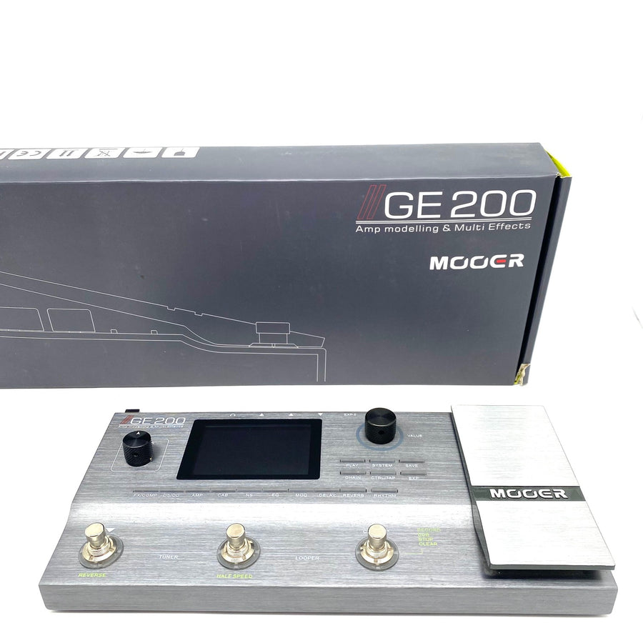 Mooer GE-200 Guitar Multi-Effects Processor Used