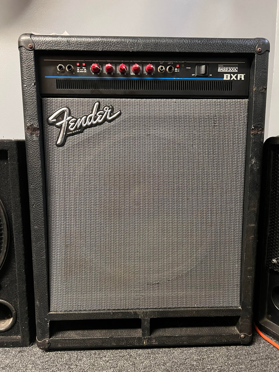 Used Fender 300C Bass Amp